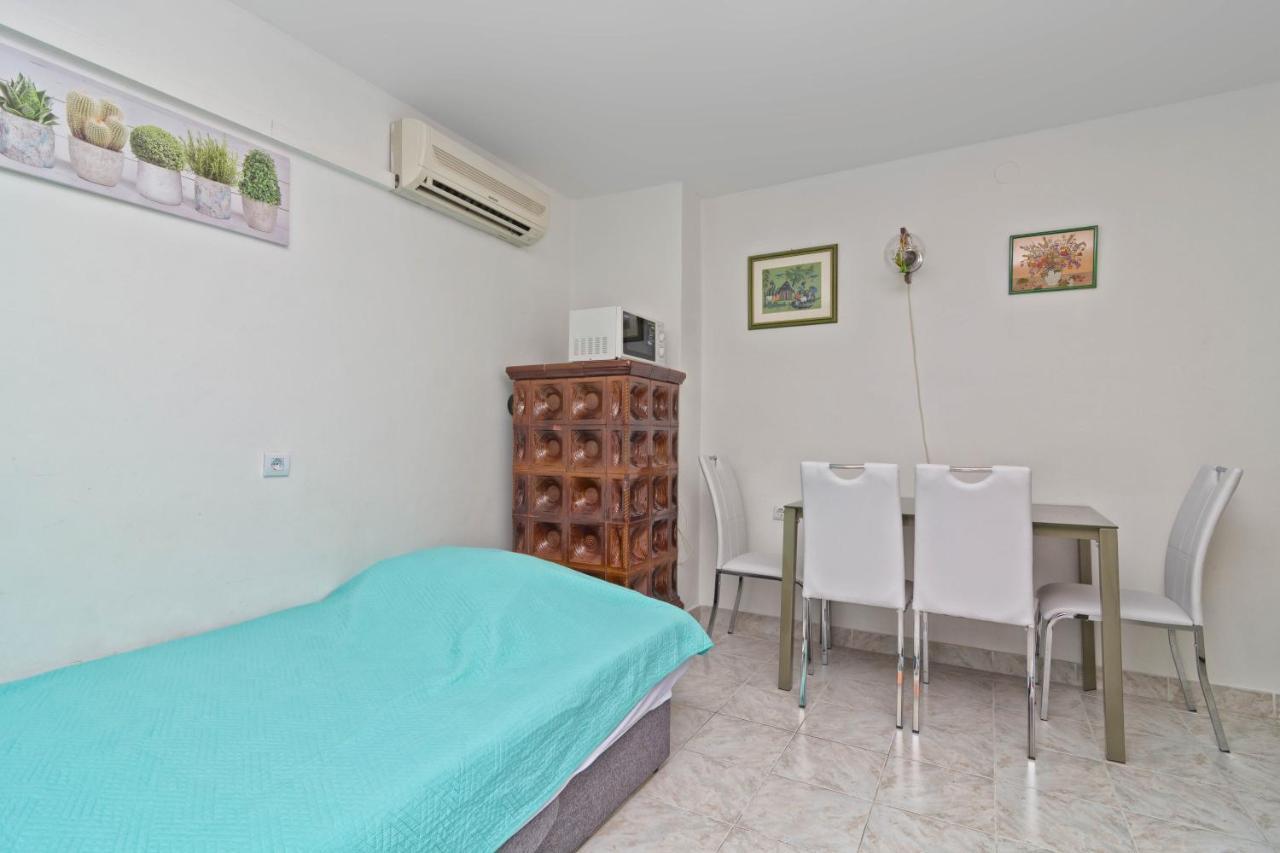 Cakic Apartmani Split Exteriör bild