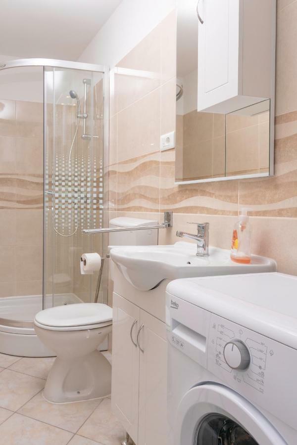 Cakic Apartmani Split Exteriör bild