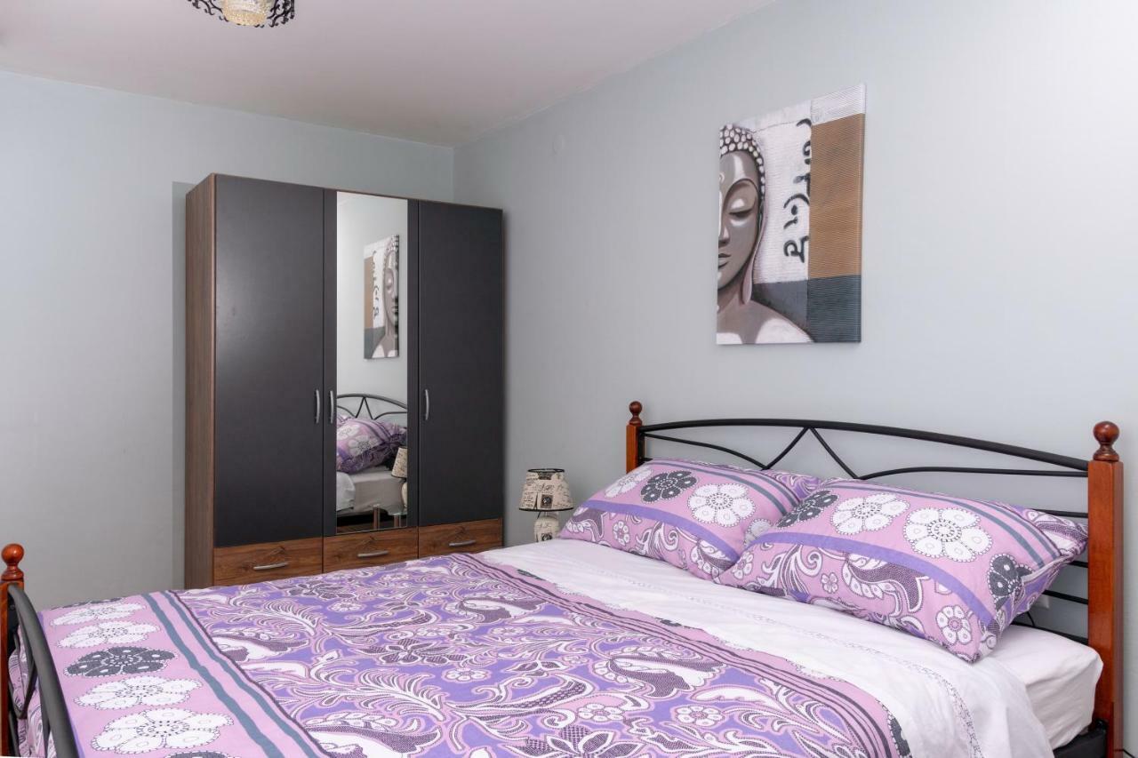 Cakic Apartmani Split Exteriör bild