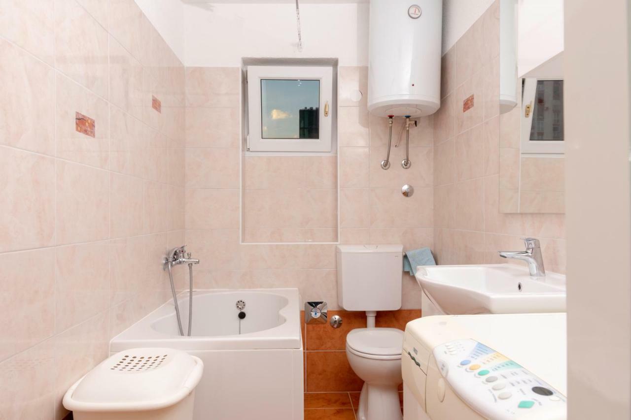 Cakic Apartmani Split Exteriör bild